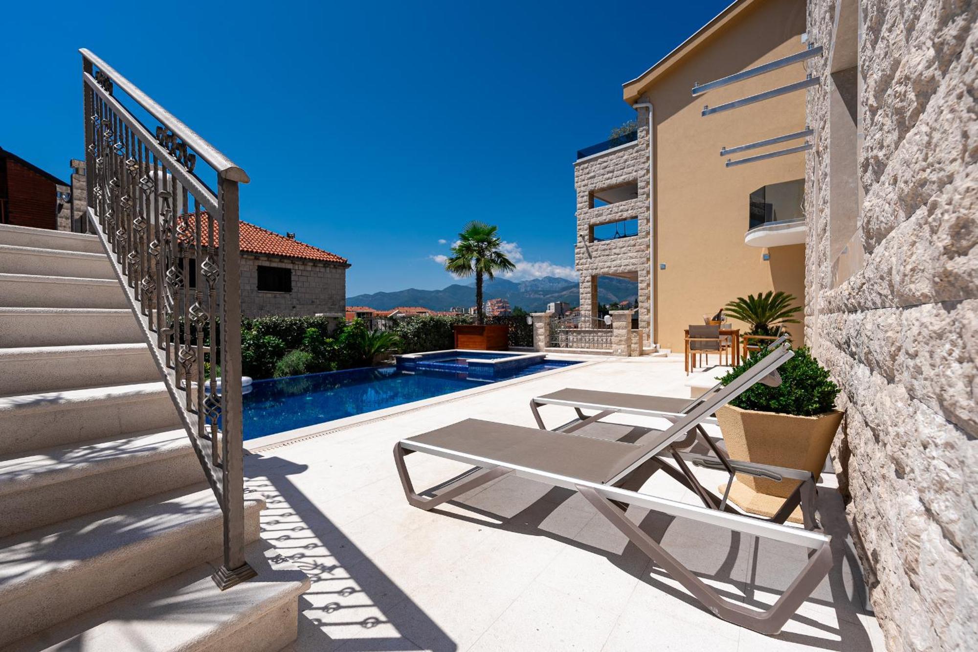 Raicevic Residence ติวัต ภายนอก รูปภาพ